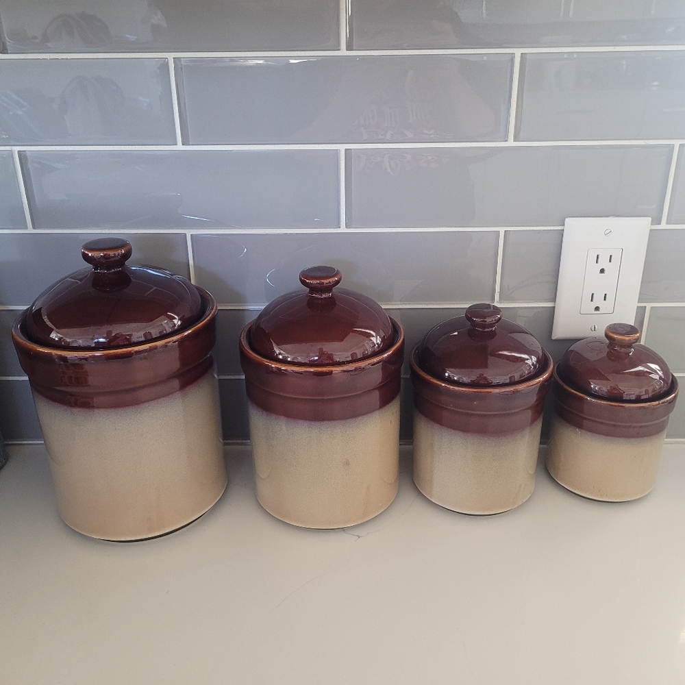 Vintage Sango Nova Brown canisters set of 4 **READ PLEASE**